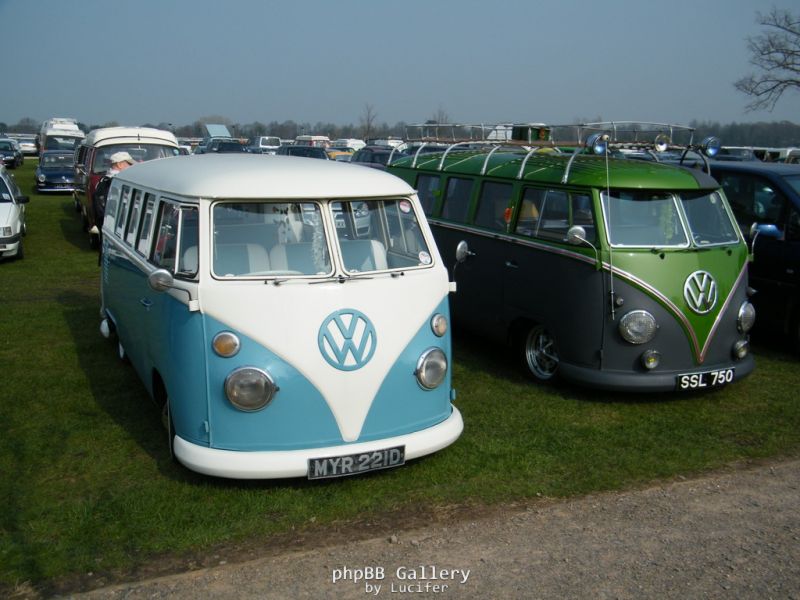 Volksworld_2011_12